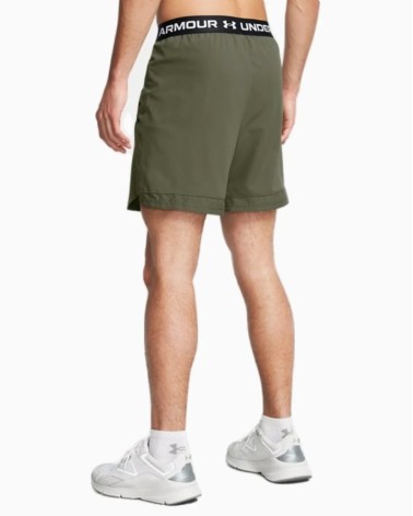 Under Armour Short Homme Vanish Tissé : Confort et Style.