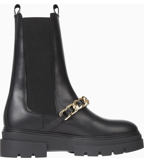 **Meta Title:** Bottines Femme Tommy Hilfiger - Style et Confort