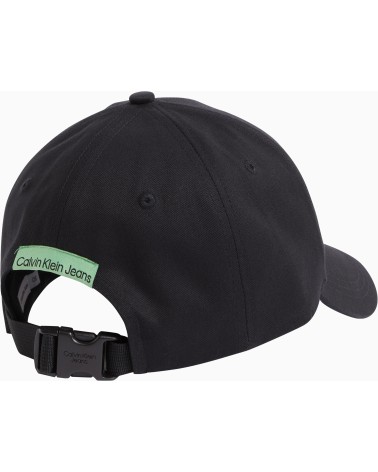 Meta Title: Cappello Calvin Klein Uomo - Comfort e Stile