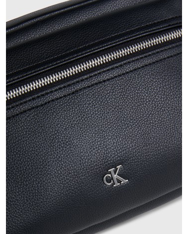 Portafoglio Calvin Klein Jeans Unisex Nero - Elegante e Casual