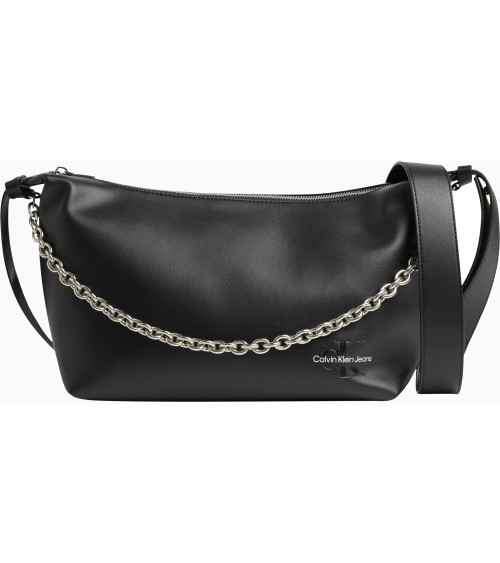 Calvin Klein CKJ Sculpted Schultertasche in Schwarz kaufen