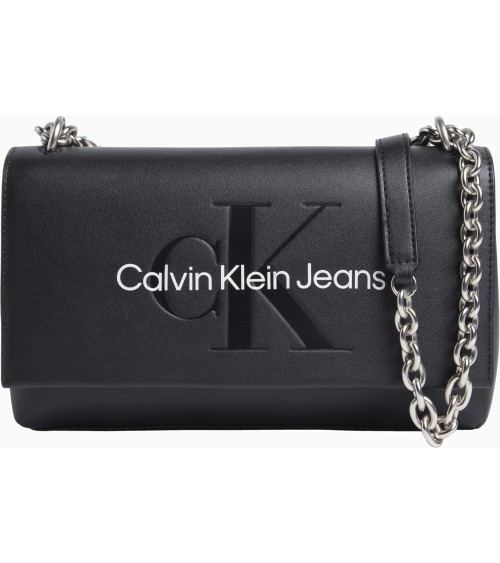 Borsa a tracolla Calvin Klein Sculpted grigia ed elegante