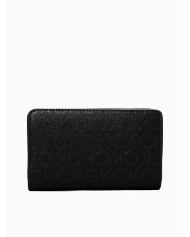 Meta Title: Calvin Klein CK DAILY BIFOLD_MONO - Estilo y Clase