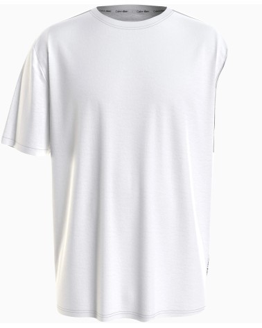 Meta Title: Calvin Klein T-Shirt - Stilvoll & bequem kaufen