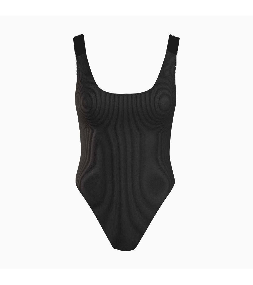 Maillot Calvin Klein: Elegante y cómodo, disponible para comprar.