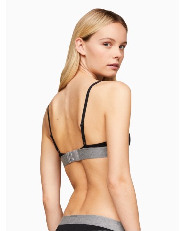 Bralette Hilfiger Noir - Élégance et confort inégalés pour vous