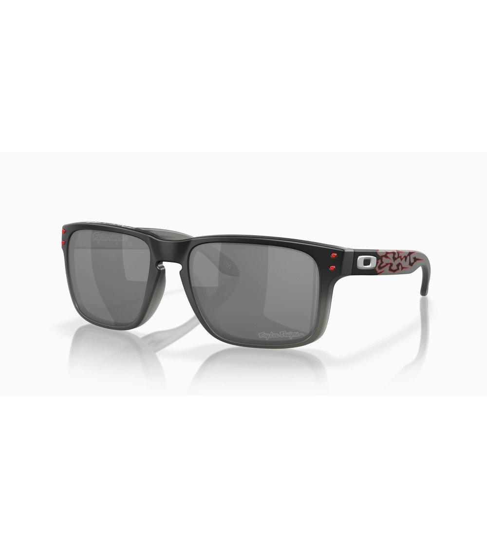 Oakley Holbrook: occhiali da sole neri uomo. Design e UV.