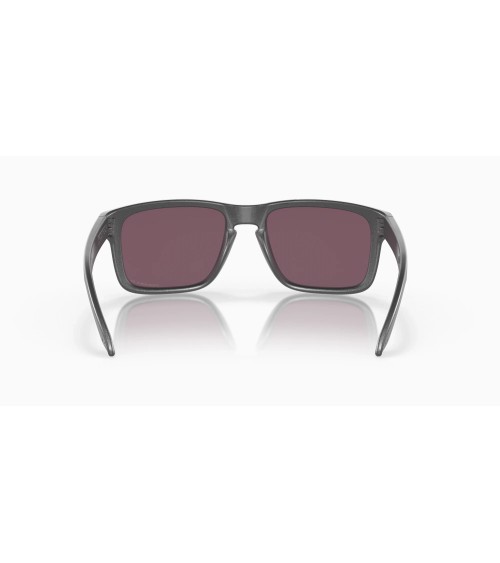 Oakley Holbrook: occhiali da sole neri uomo. Design e UV.