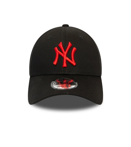 NEW ERA YORK YANKEES MLB LEAGUE ESSENTIAL BLACK RED 9FORTY ADJUSTABLE CAP - ONE-SIZE