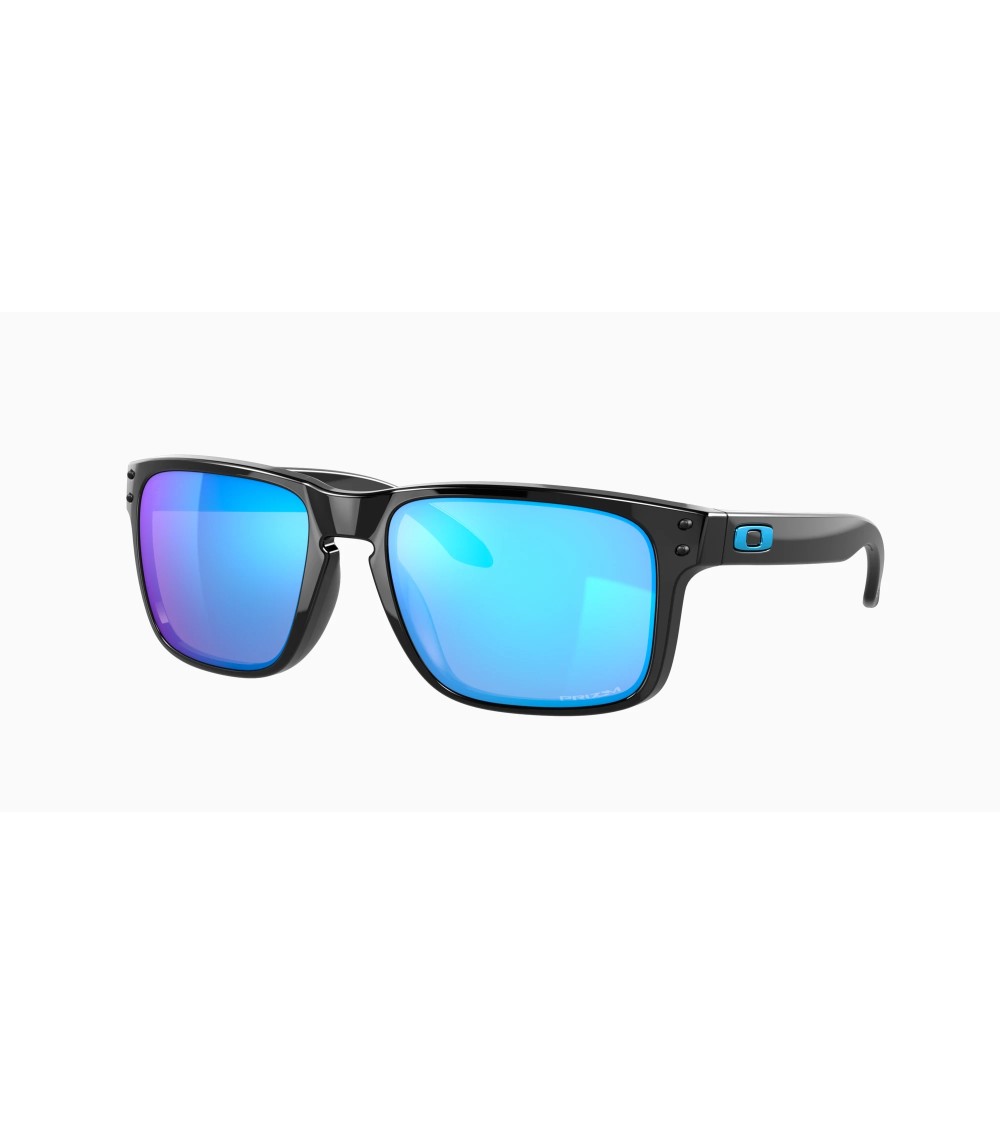 Oakley Holbrook: occhiali da sole neri uomo. Design e UV.