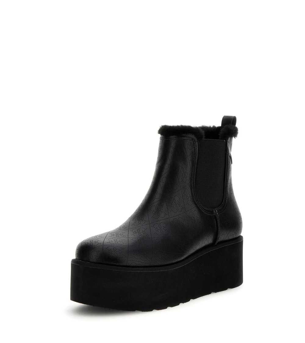**Meta Title:** Chic Guess Jilaine Black Ankle Boots - Buy Now!