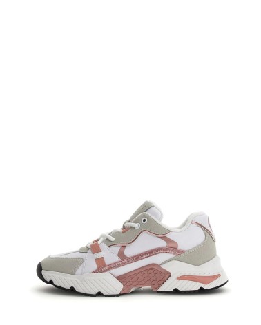 Shop GUESS CARRLI5 White/Pink Sneakers