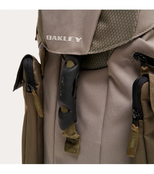 **Meta Title SEO:** Sac à dos Oakley LATITUDE FLEX - Sportif