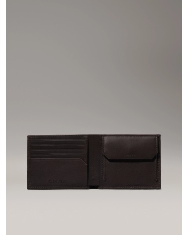 **Meta Title**: Calvin Klein Bifold Wallet - Stylish & Compact