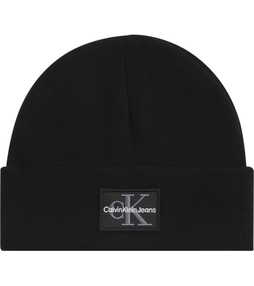 Calvin Klein Mono Logo Beanie - Stylish Warm Accessory