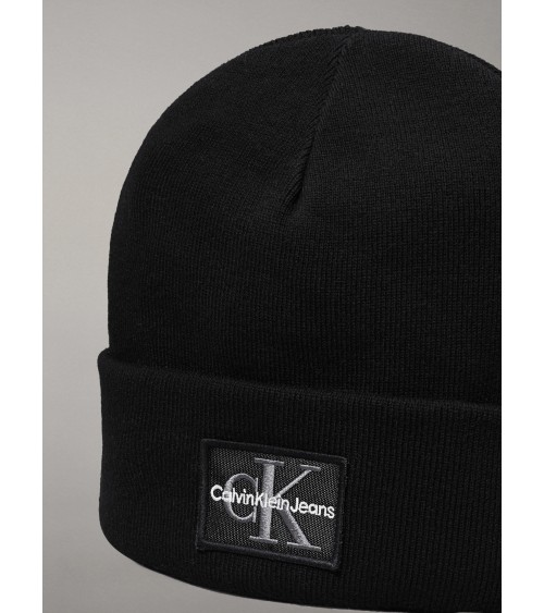 Calvin Klein Mono Logo Beanie - Stylish Warm Accessory