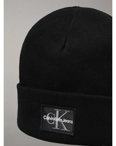 Calvin Klein Mono Logo Beanie - Stylish Warm Accessory