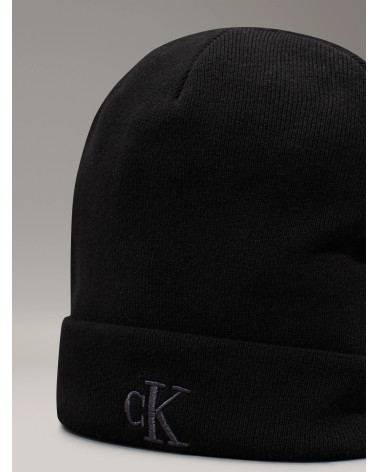 Meta Title: Calvin Klein Herren Mütze – Warm und stylish