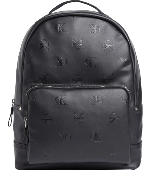 **Titre Meta :** Sac à dos Calvin Klein en cuir - Élégance noire