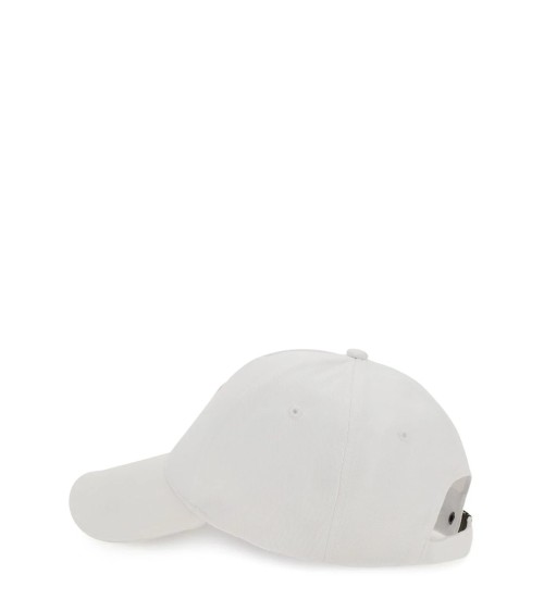 Meta Title: Cappello Guess in Cotone Nero - Stile Unico per Uomo