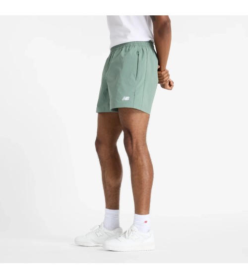 NEW BALANCE ATHLETICS STRETCH WOVEN SHORT 5 - DARK JUNIPERTG. SMALL