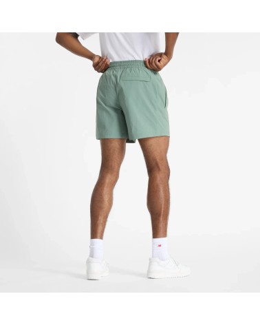 NEW BALANCE ATHLETICS STRETCH WOVEN SHORT 5 - DARK JUNIPERTG. SMALL