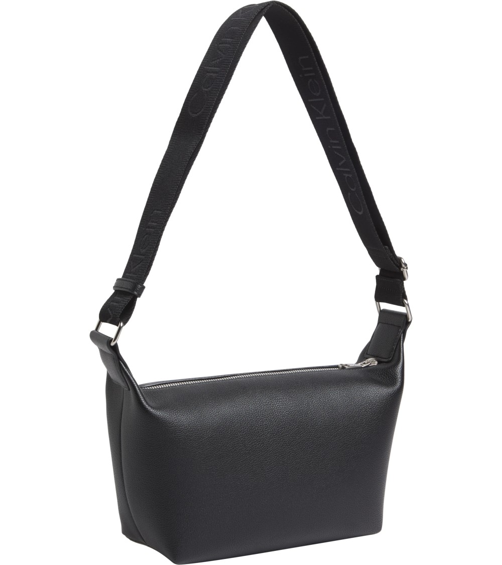 **Meta Title SEO**: Bolsa Calvin Klein elegante y ultraligera