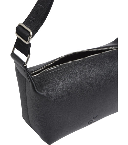 Meta Title: Calvin Klein Ultralight Umhängetasche Schwarz Damen