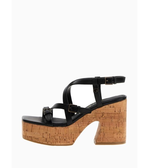 **Meta Title:** Sneaker Guess Corke Donna Nero/Ivory - Chic