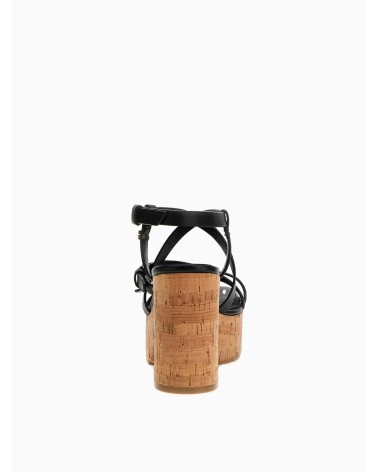 **Meta Title:** Sneaker Guess Corke Donna Nero/Ivory - Chic