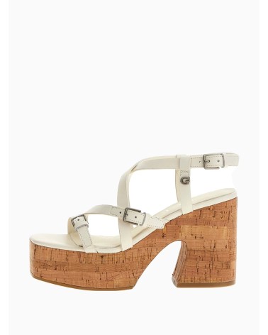 **Meta Title:** Sneaker Guess Corke Donna Nero/Ivory - Chic