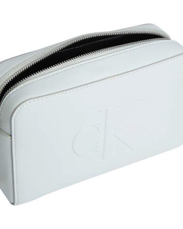 Meta Title: Borsa Calvin Klein Sculpted Sky Gray - Eleganza unica