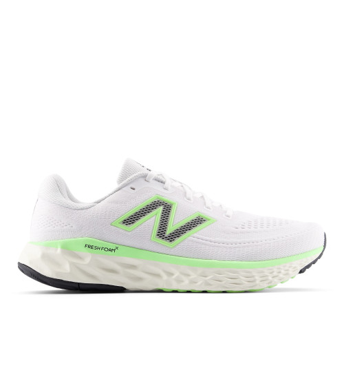 New Balance EVOZ Men's Shoes - Trendy and Comfortable Footwear