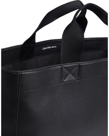 Calvin Klein K60K612230: Stylish Black Handbag for Women