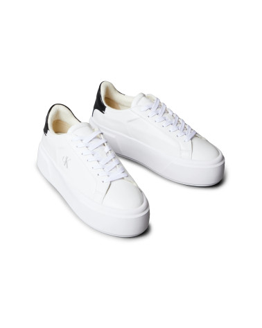 **Meta Title**: Calvin Klein Flatform - Style et Confort Chic