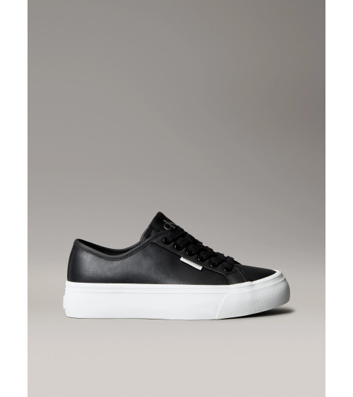 **Meta Title SEO:** Zapatillas Calvin Klein Mujer Piel Negra