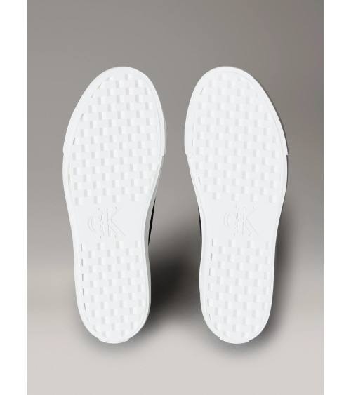 **Meta Title SEO:** Zapatillas Calvin Klein Mujer Piel Negra