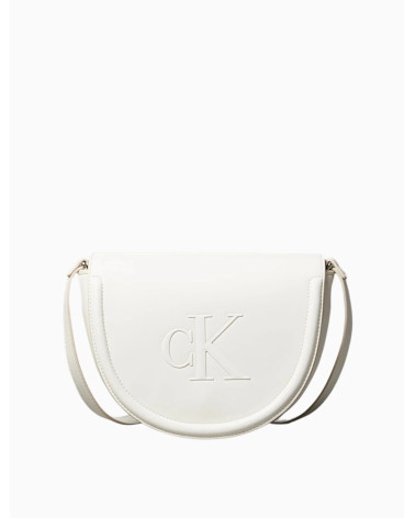 Bolso Calvin Klein Bold CK Saddle - Marrón Oscuro