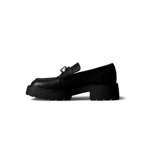 Calvin Klein Chunky Loafer: Stylish Comfort for Every Occasion