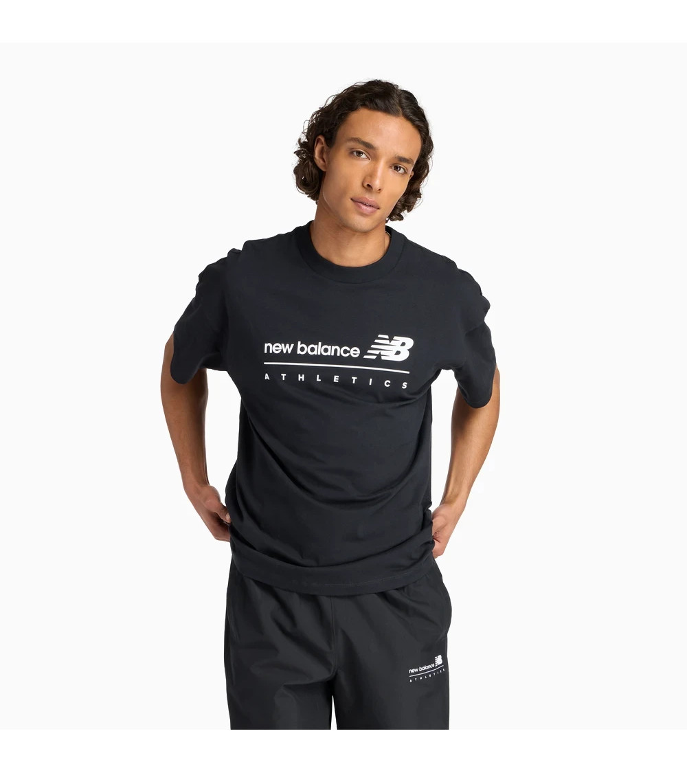 Meta-Title: New Balance Linear Graphic T-Shirt - Schwarz Herren