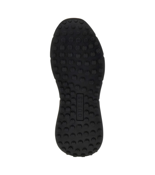 **Meta Title SEO**: Sneakers GUESS FARREA: Stile e Comfort