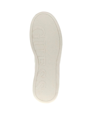**Meta Title:** Buy GUESS WELLI White Sneakers - Stylish Comfort