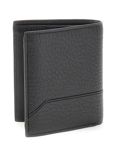 **Meta Title SEO**: Portafoglio Slim Uomo Guess in Pelle Nera