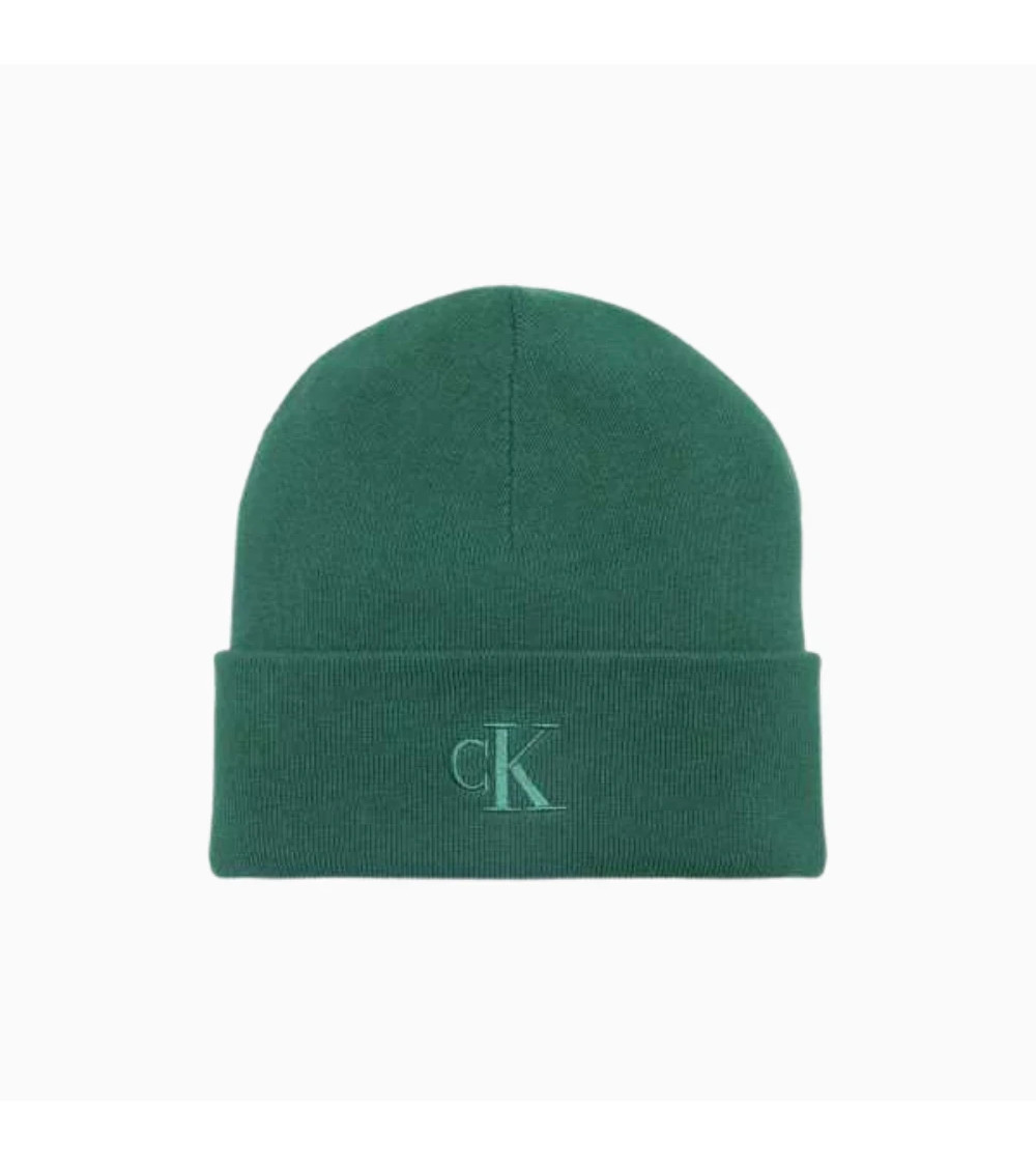 Calvin Klein CK Fine Rib Beanie - Stylish warmth for men.