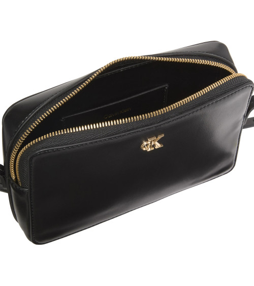 Meta Title: Calvin Klein Ck Kamera Tasche - Stilvolle Handtasche