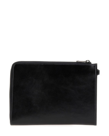 GUESS Boston Clutch M - Chic Black Design for Any Occasion