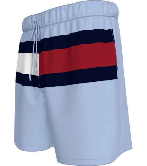 Bañador clásico azul de Tommy Hilfiger para un estilo atemporal