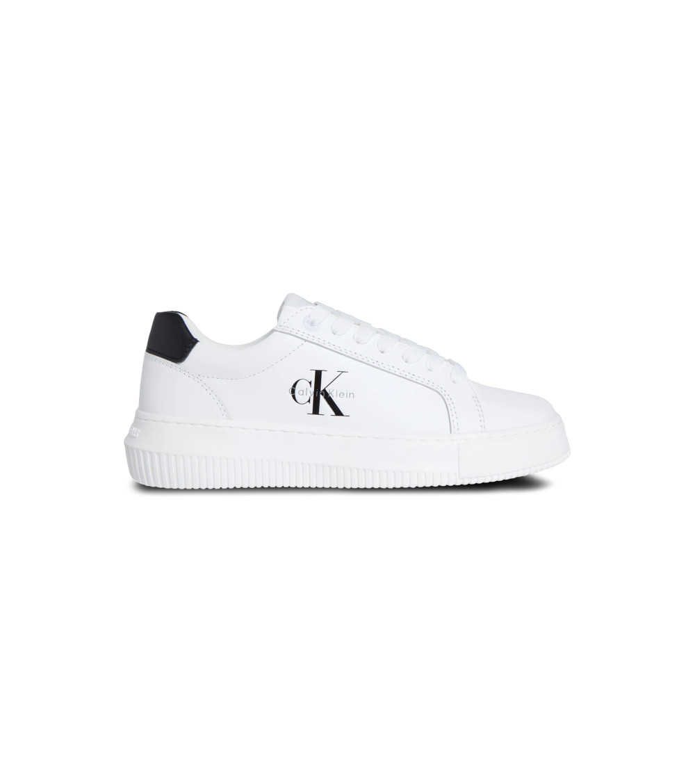 Meta Titel: CALVIN KLEIN CHUNKY CUPSOLE MONO - Sneakers für jeden